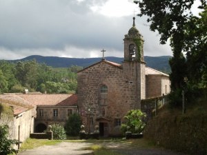 Immer einen Umweg wert: Pilgerherberge und Kloster Herbón